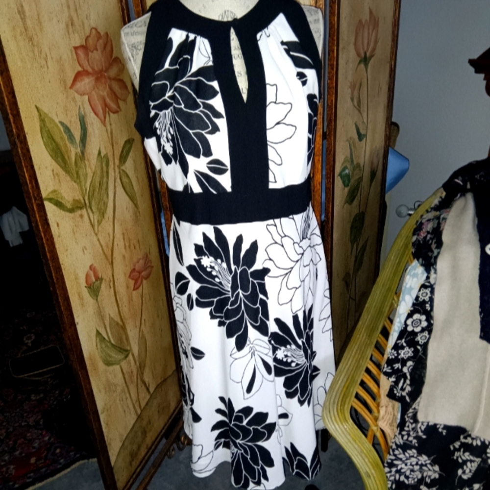 Beautiful black and white dress